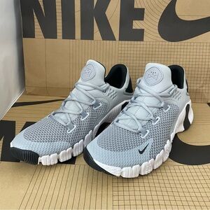 Nike Men’s Metcons 4 Wolf Grey Size 9.5
